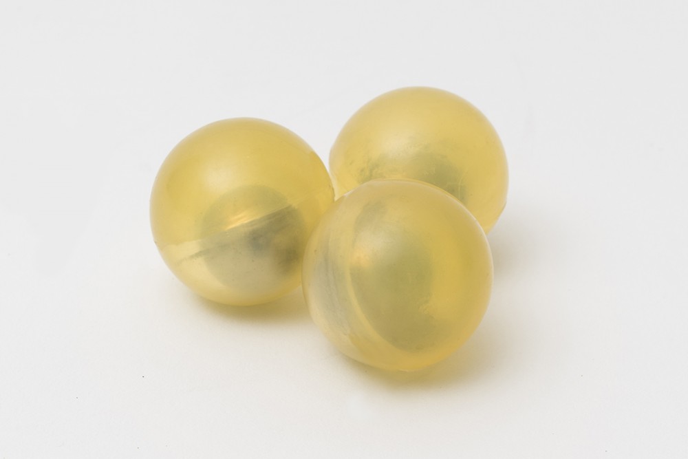 Ballast balls